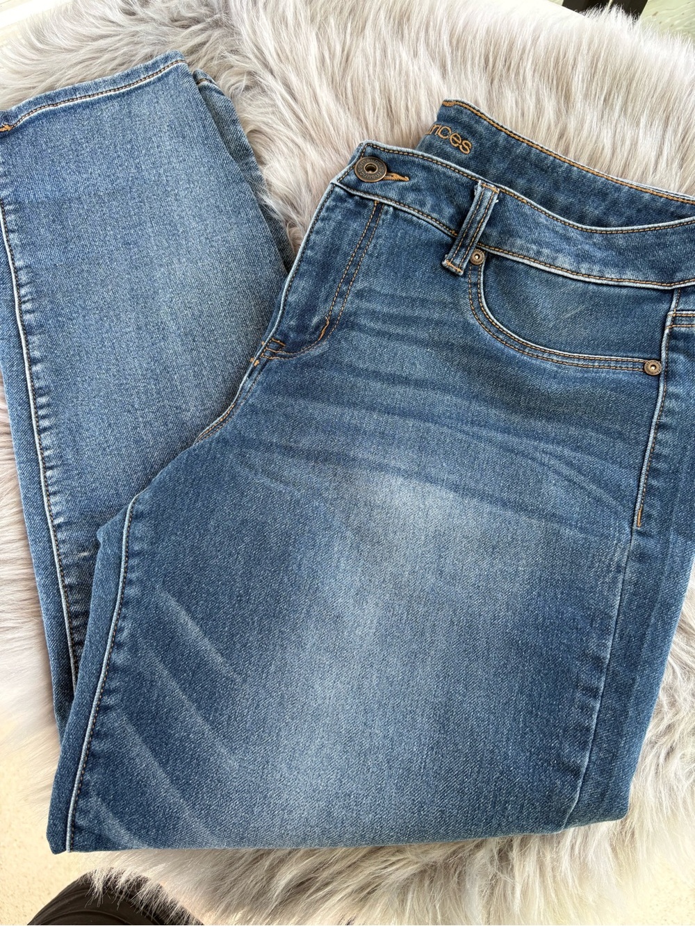Maurices Women's Light Blue Skinny Jeans